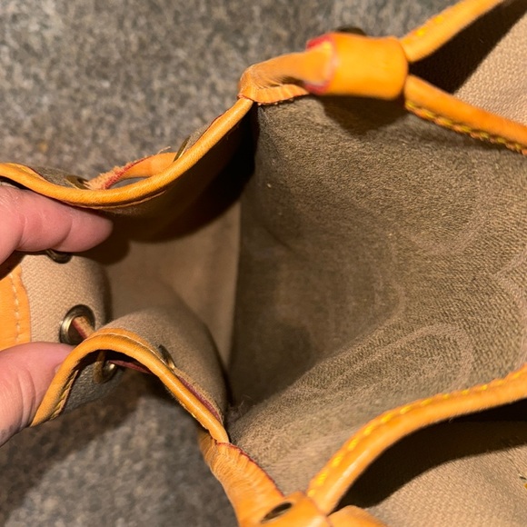 Vintage Dooney&Bourke shoulder bag - Picture 12 of 15